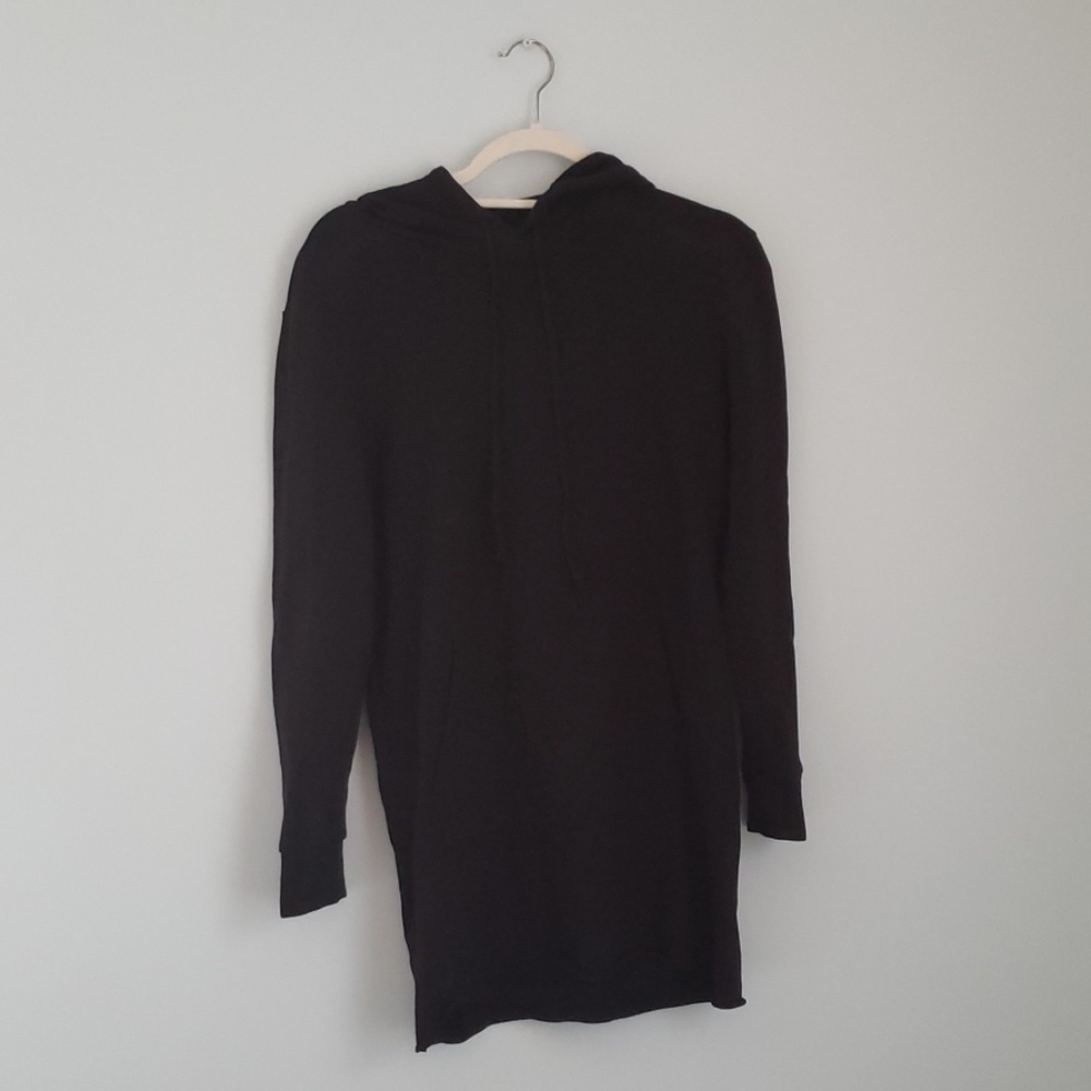 Forever 21 sweatshirt